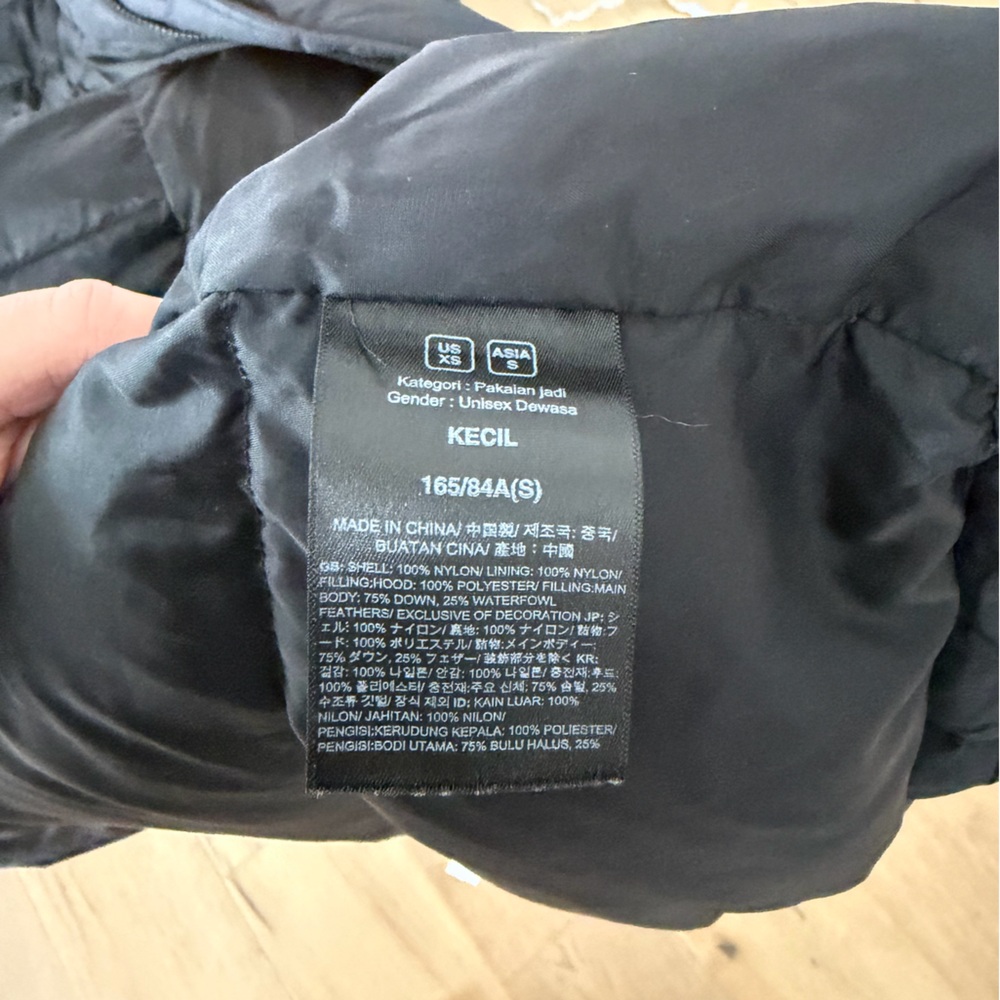 The North Face Black Puffer Coat - Picture 7 of 8